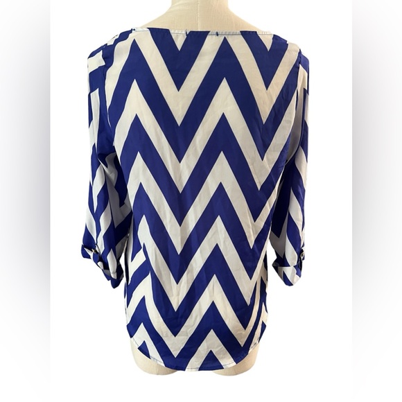 Royal Blue & White Chevron Blouse with button sleeve detail - Picture 3 of 6